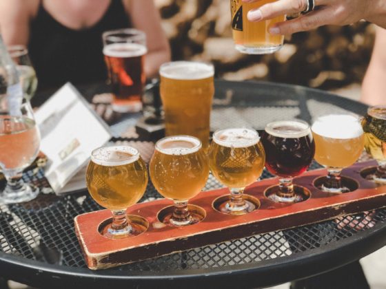 Kelowna British Columbia has some of the best craft beer breweries in Canada, so why not go for some craft beer tasting at one of the many taprooms? No matter if it’s summer or winter, there are lots of things to do in Kelowna British Columbia and craft beer tasting is one of them.